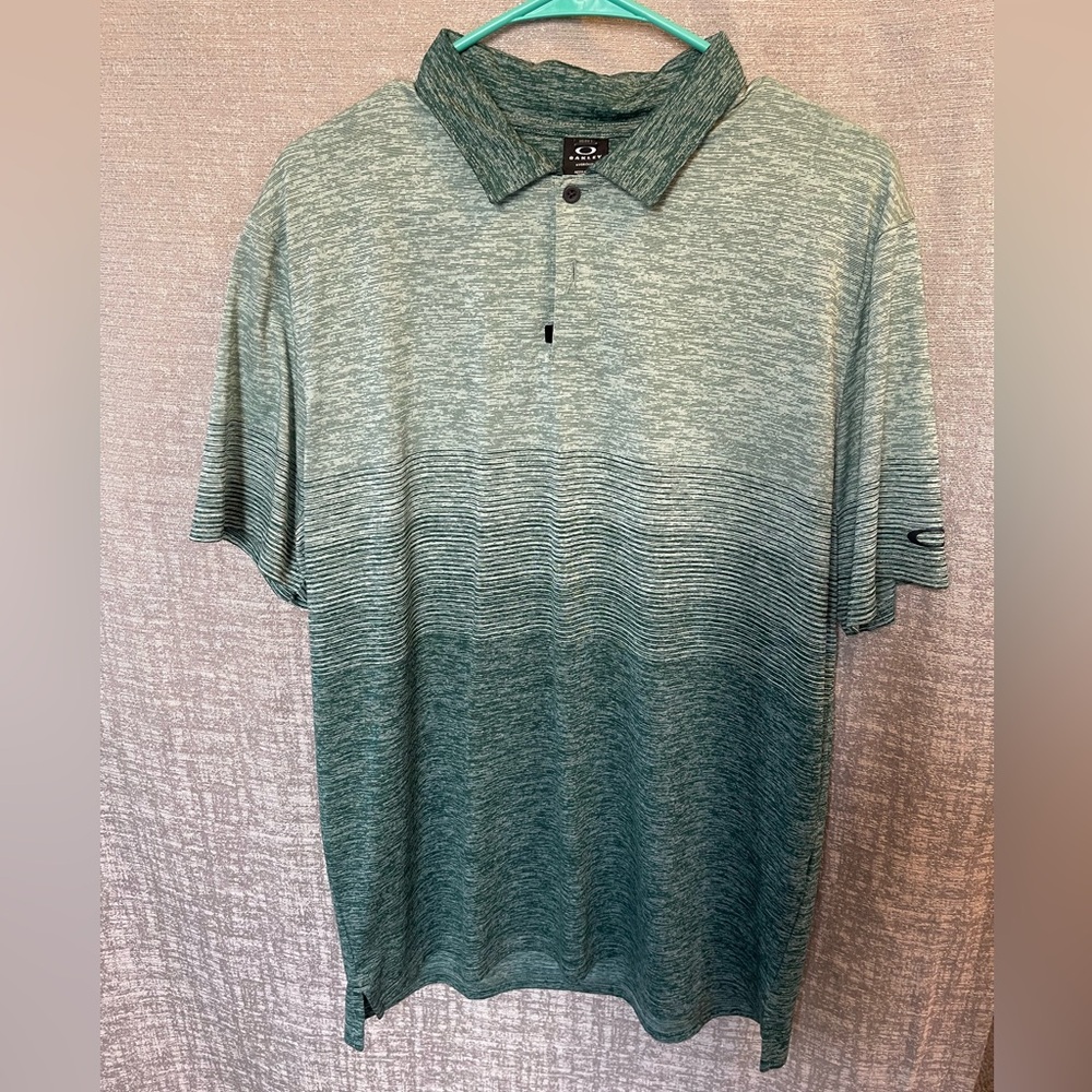 Oakley Men's Green Polo Shirt